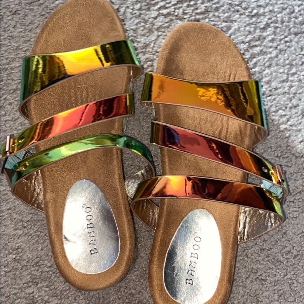 Sandals - Picture 3 of 3